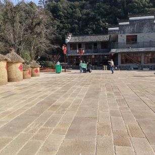 西宁仿古石铺装效果