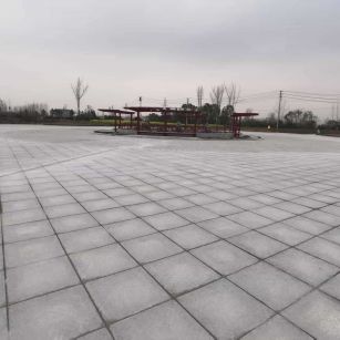 西宁 芝麻白火烧面-公园广场地铺效果