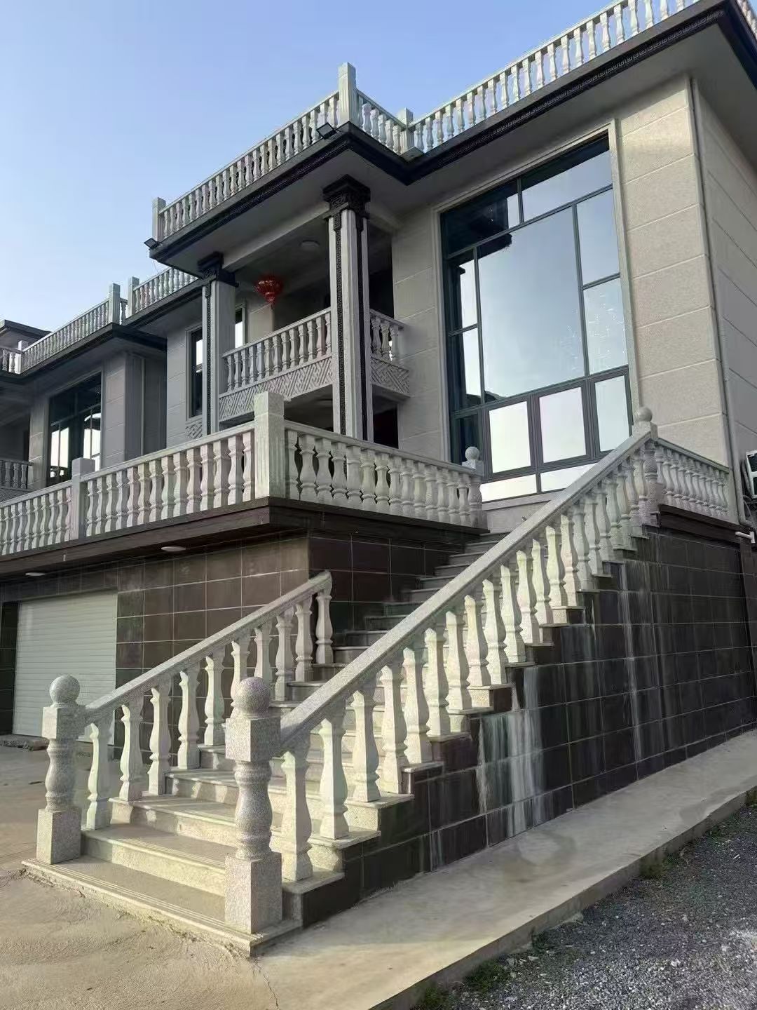 西宁 芝麻白别墅阳台栏杆，楼梯栏杆