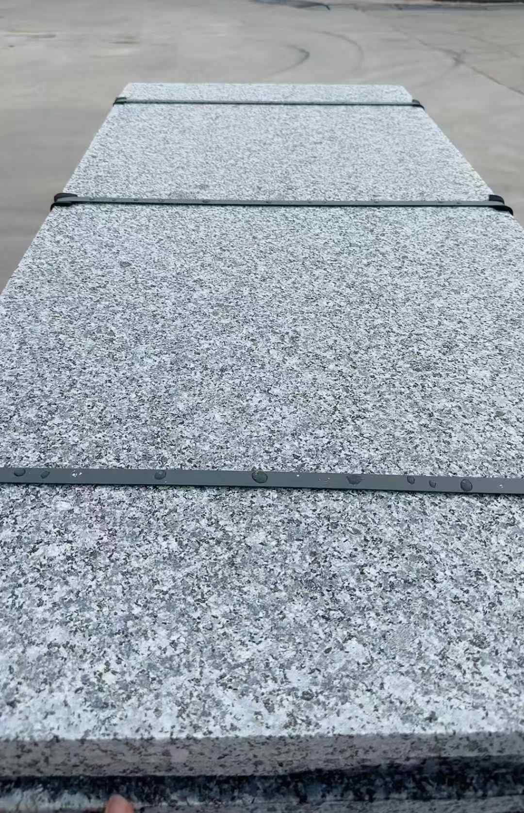 西宁 芝麻黑火烧面毛板，条板，半成品