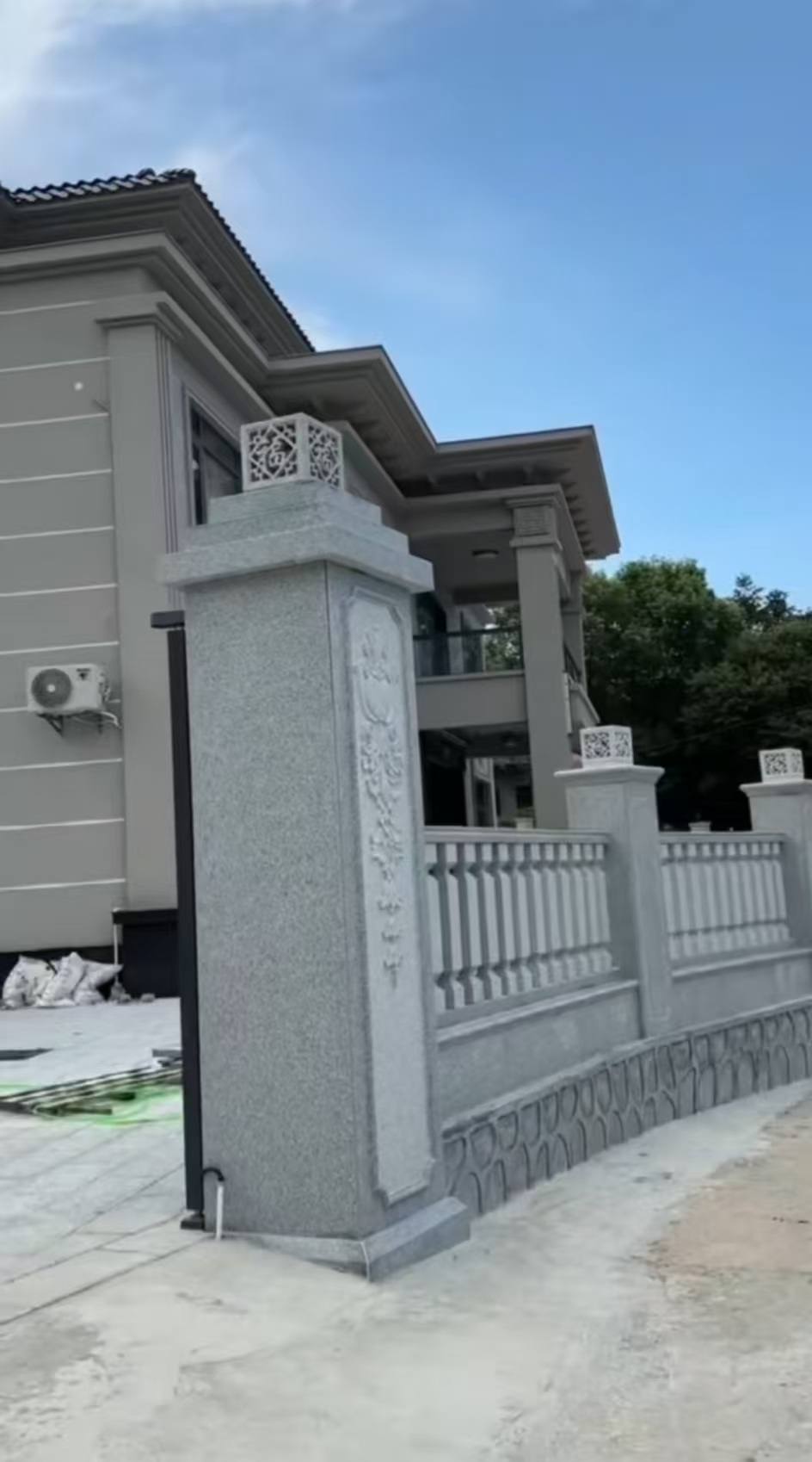 西宁 芝麻白别墅围墙栏杆，私人订制