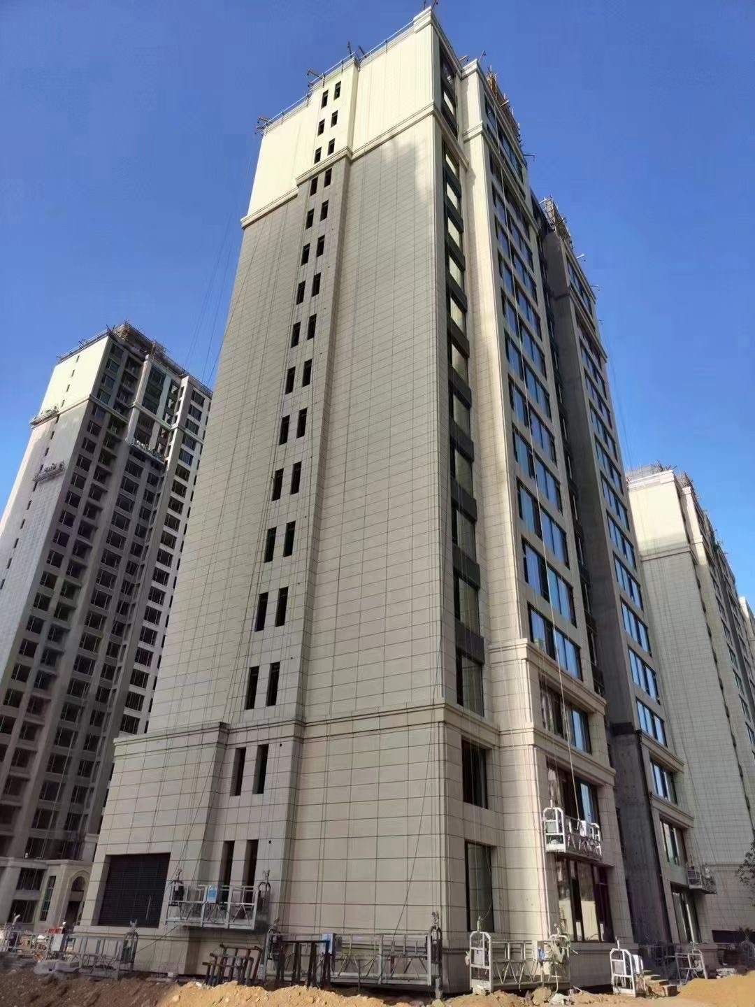 西宁黄金麻高端小区，外墙干挂